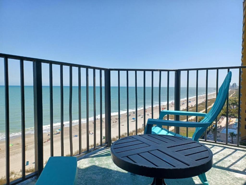 Blue Palmetto Vacation Rentals Миртл-Бич Экстерьер фото
