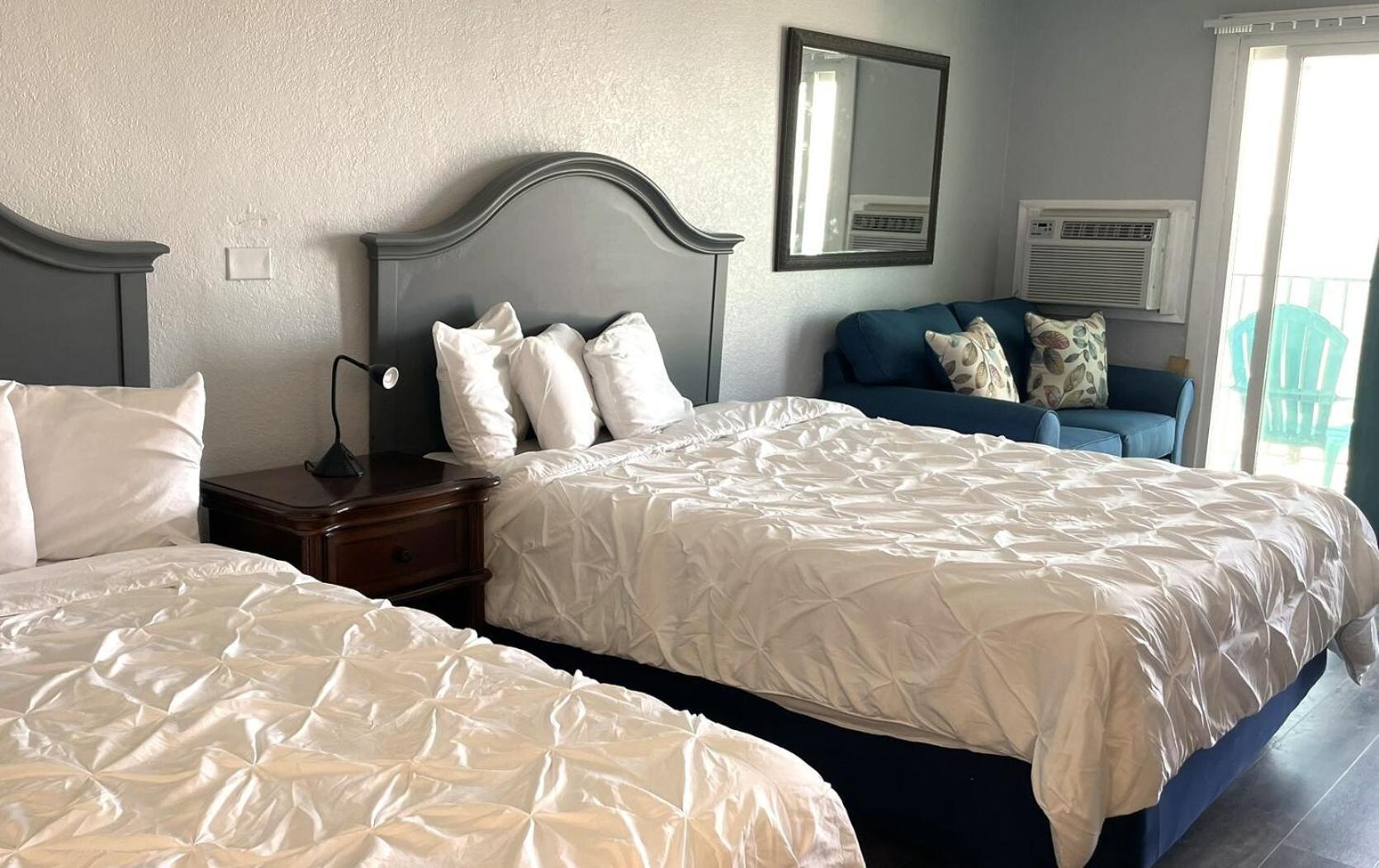Blue Palmetto Vacation Rentals Миртл-Бич Номер фото