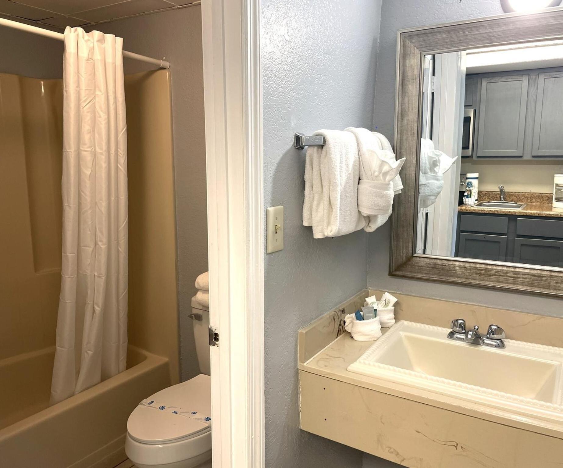 Blue Palmetto Vacation Rentals Миртл-Бич Номер фото